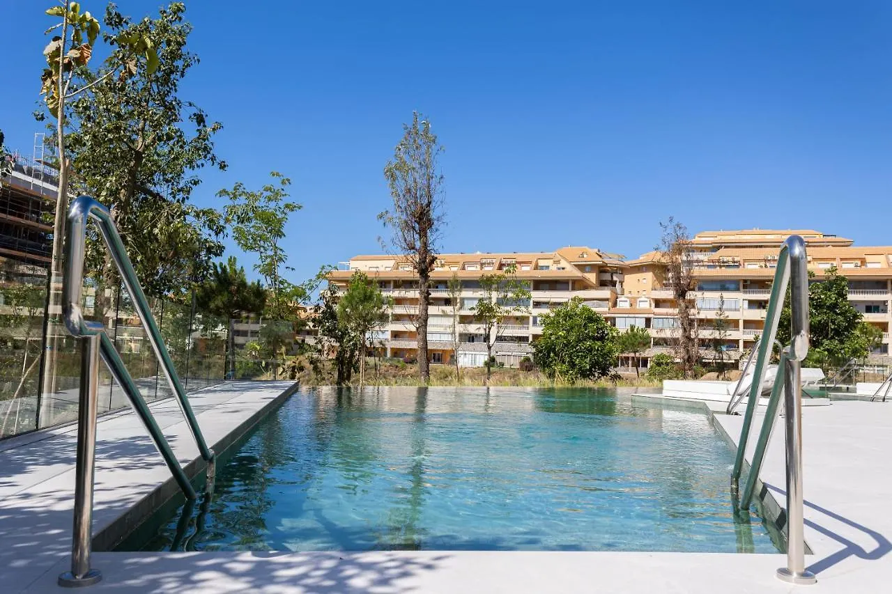 דירה פואנגירולה Higueron Rental Med Life ספרד
